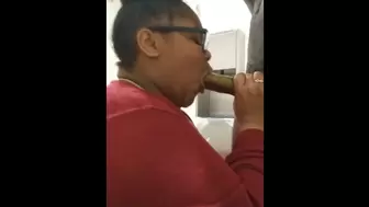 WALMART EMPLOYEE SWALLOWS THE FRUIT ROLL UP OFF MY PRICK