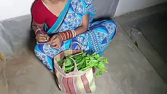 Indian Vegetables Selling Chick Hard Public Sex With Uncle