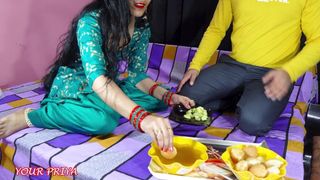 Indian charming wifey ko pani-puri de kar pataya or choda while parents close to room | lovers daily sex