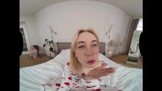 VR Good Morning With Your GF ASMR - Mia Delphy