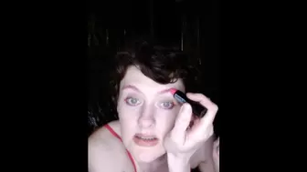 Irish Chick puts Makeup on & blows a Banana
