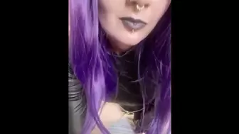 Raven Fucks BBC Until She Orgasm