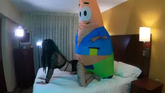 Patrick Star Mounts Goth Crossdresser