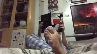 Stare at my Feet while I Read (POV)