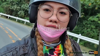 Breasts public showing - may tricycle driver na nakakita sakin