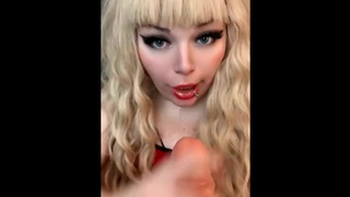 Free Use Bimbo Chick (Extended Preview)