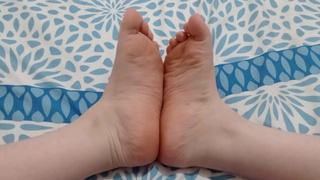 I send a movie of my feet to my - pinay