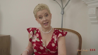 Aunt Judy's XXX - Your Horny Older Step-Aunt Bobbi Shay Wants to Play Before Bed (SELF PERSPECTIVE)