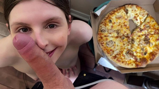 I nailed the pizza delivery lover with no condom! he gave me his spunk & my boy got two watch