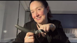 I SHOW TO MY COLLABORATOR MY DOUBLE PENETRATION HARNESS TO PLAY WITH WOMEN