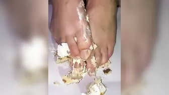 Teen Toes Strip and Smother Feet in Cake while Listening to Smooth Jazz