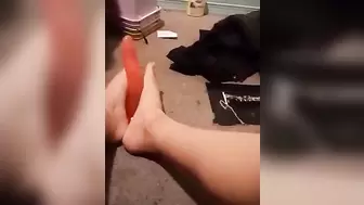 Amateur Teen Dildo Footjob